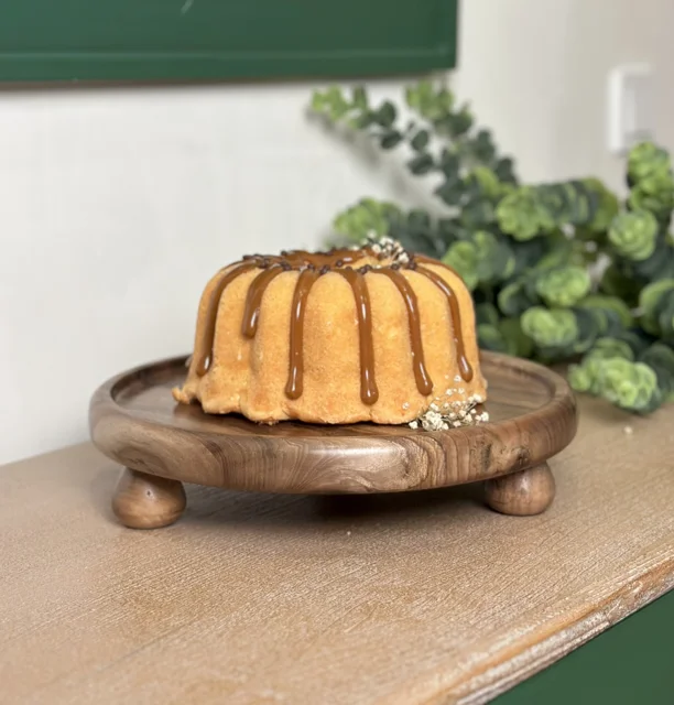 شیرینی خوری پایه دار